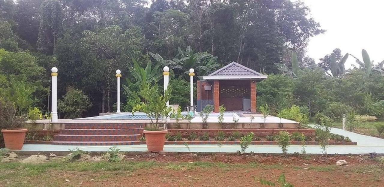 Seri Kenangan Kota Samarahan Exterior photo